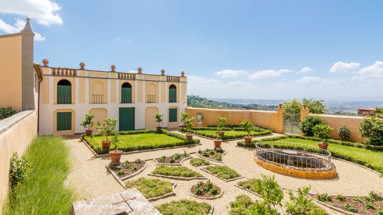 For sale villa in countryside Vinci Toscana foto 9