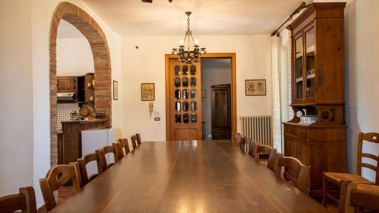 For sale villa in  Castiglione del Lago Umbria foto 2