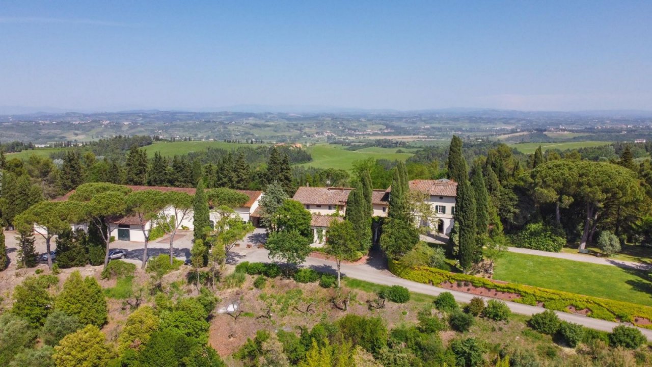 Se vende villa in campo San Miniato Toscana foto 13