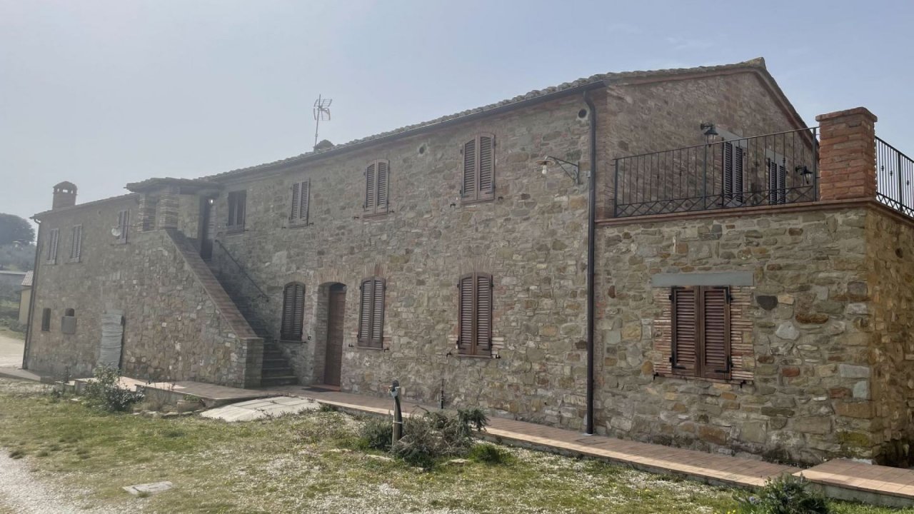 For sale cottage in  Passignano sul Trasimeno Umbria foto 1