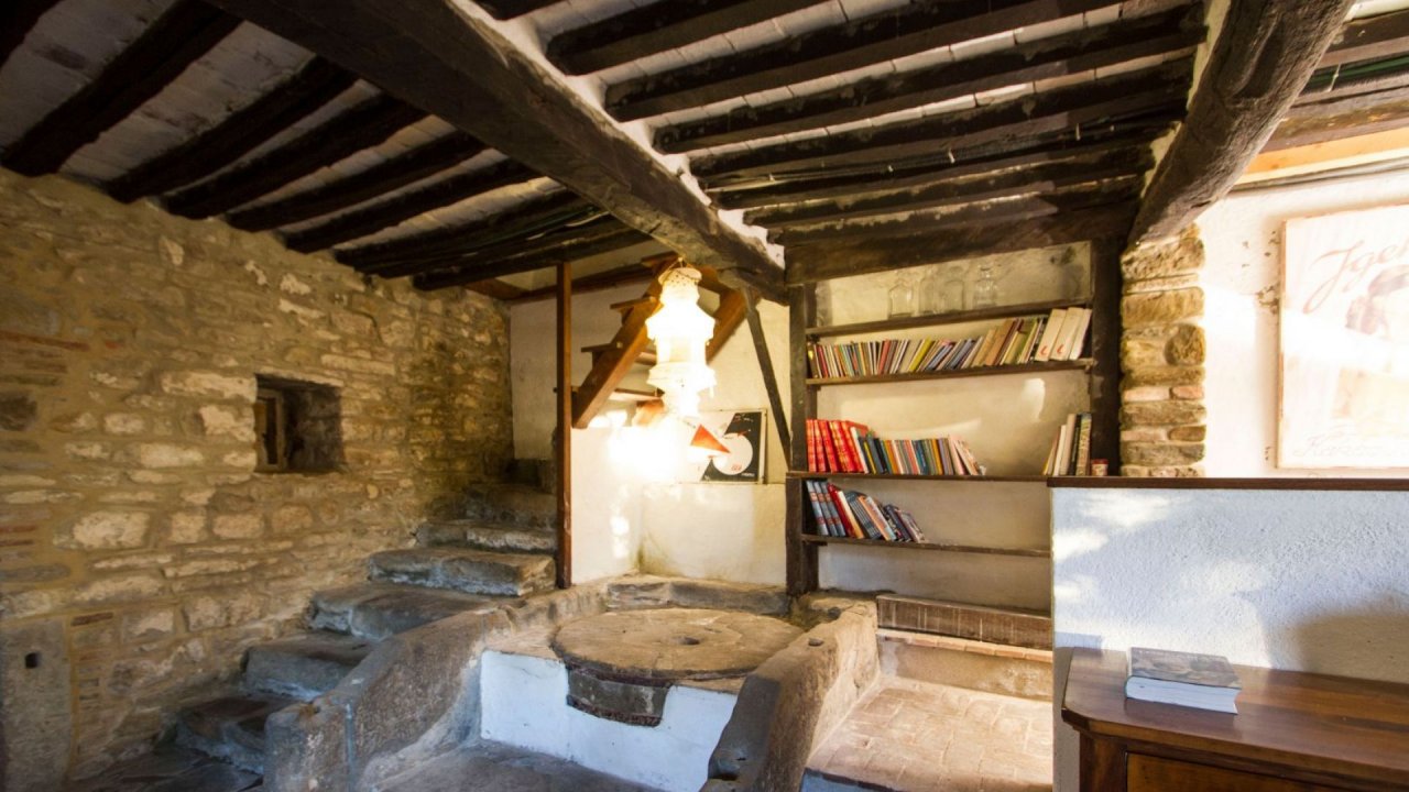 For sale cottage in countryside Cortona Toscana foto 5
