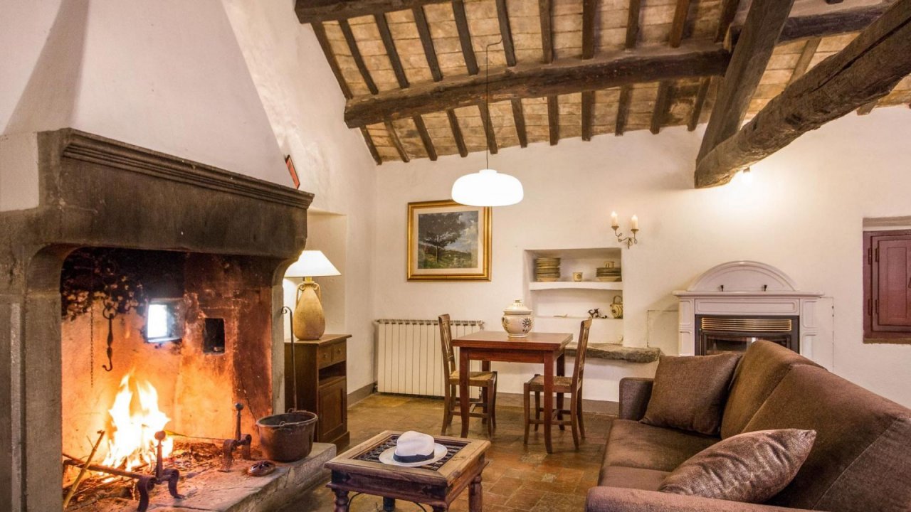 For sale cottage in countryside Cortona Toscana foto 9