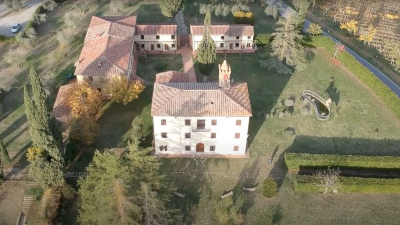Se vende villa in campo Castelnuovo Berardenga Toscana foto 12
