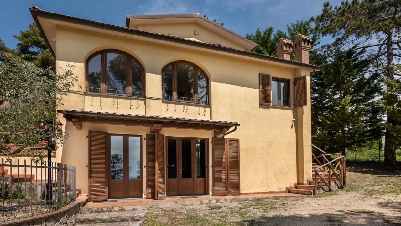 Zu verkaufen villa in  Passignano sul Trasimeno Umbria foto 13
