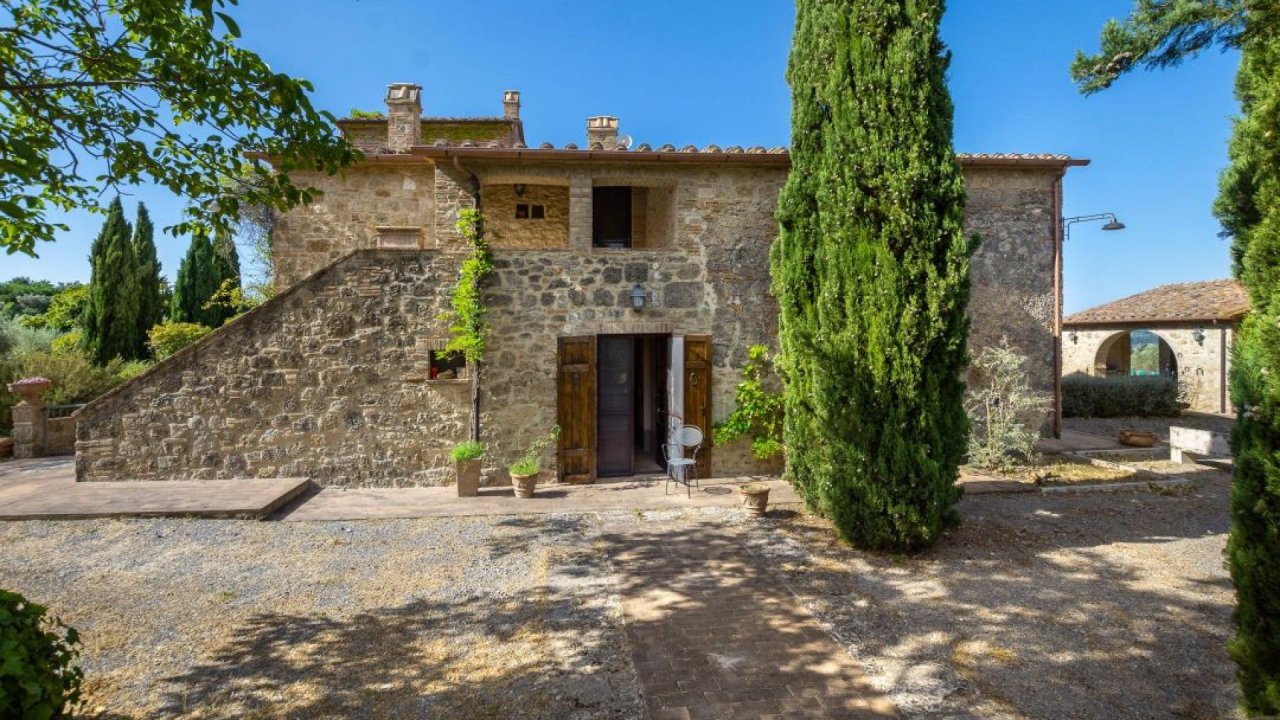 For sale villa in  Sarteano Toscana foto 13