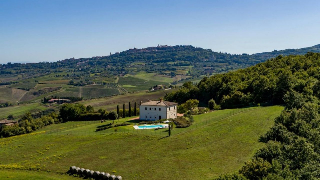 A vendre villa in  Montepulciano Toscana foto 1