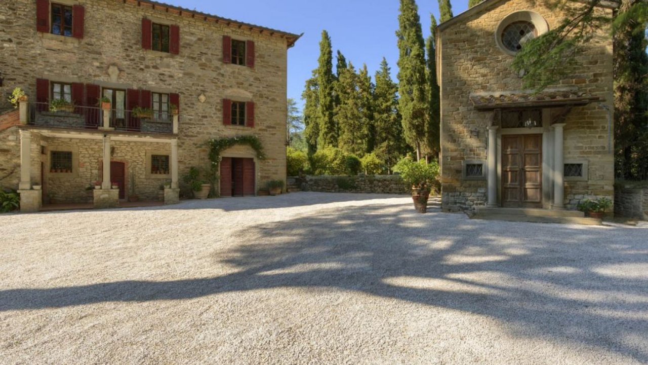Se vende villa in  Cortona Toscana foto 17