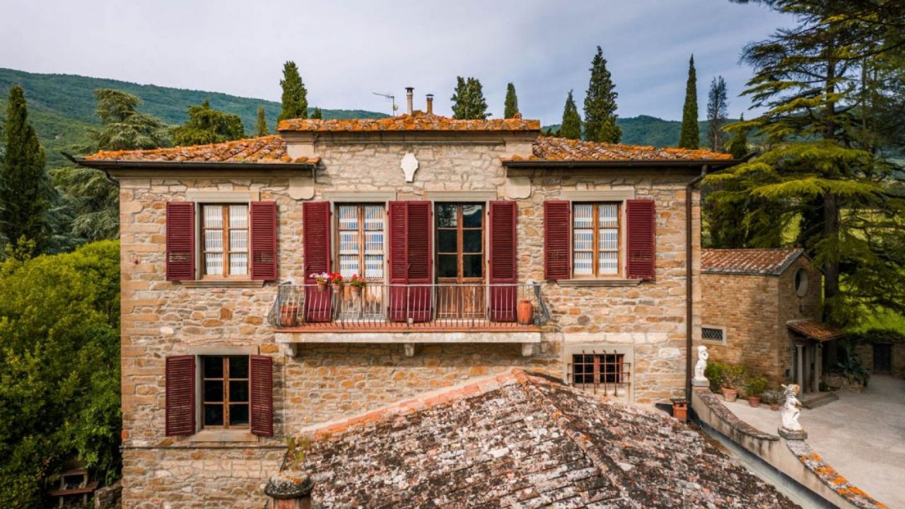Se vende villa in  Cortona Toscana foto 14