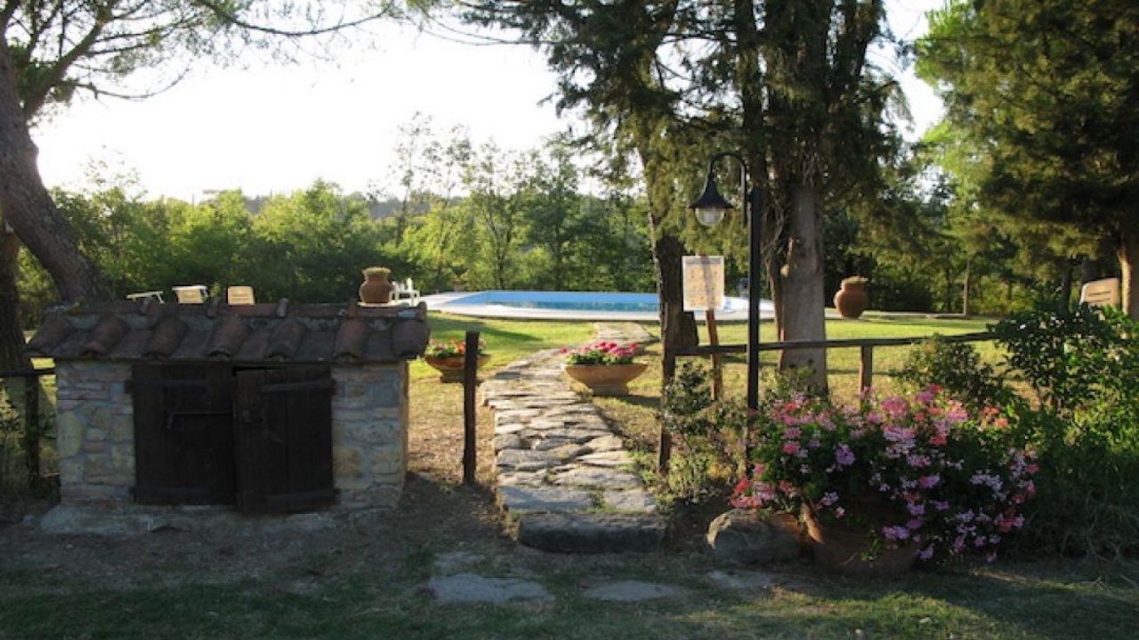 For sale cottage in  Lucignano Toscana foto 9