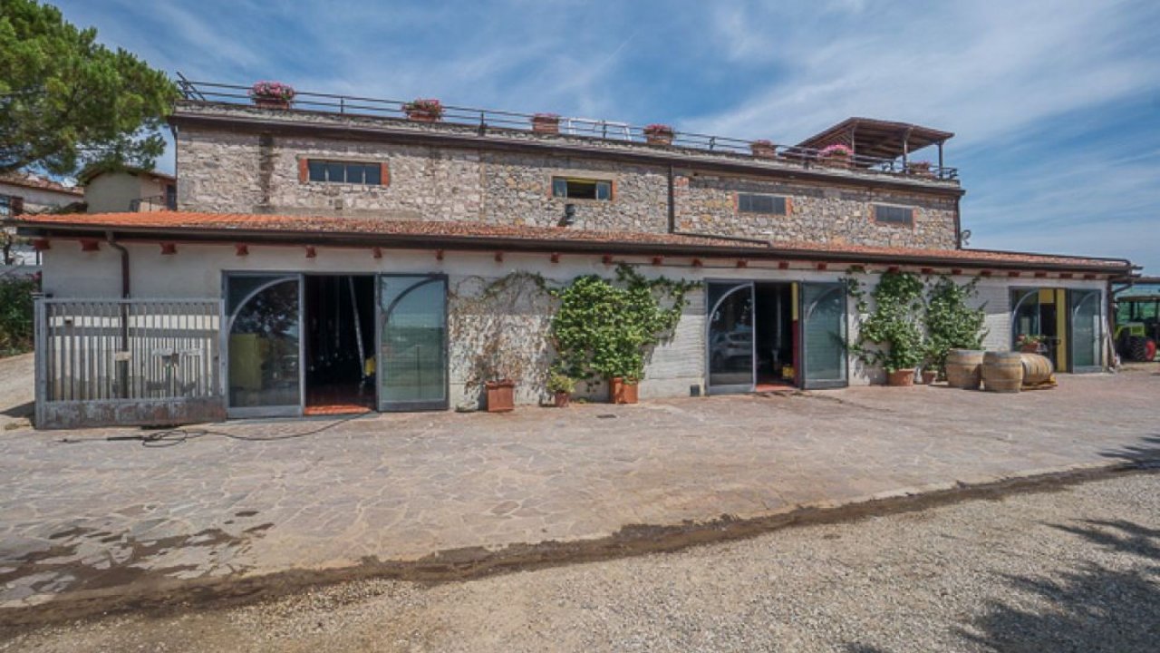 For sale villa in countryside Gaiole in Chianti Toscana foto 16