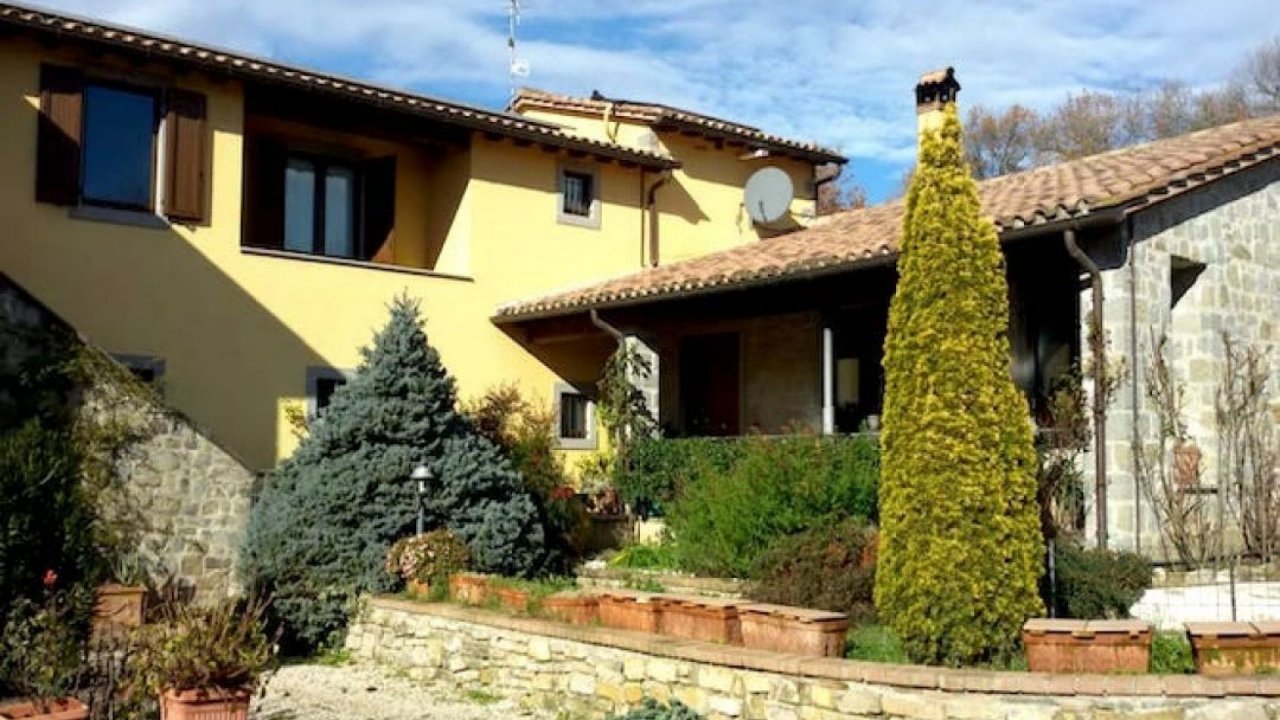 For sale villa in  Lisciano Niccone Umbria foto 16