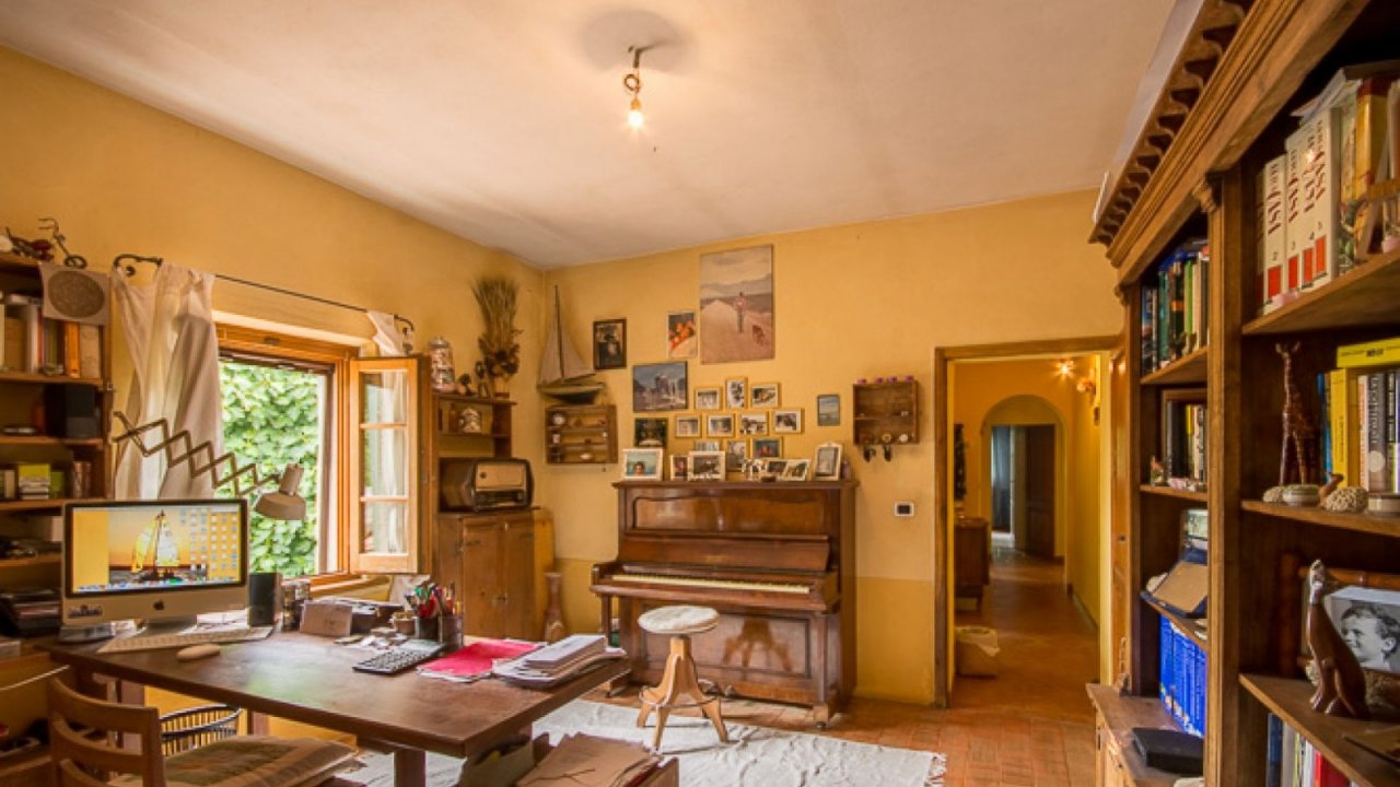 Se vende villa in  Sarteano Toscana foto 14