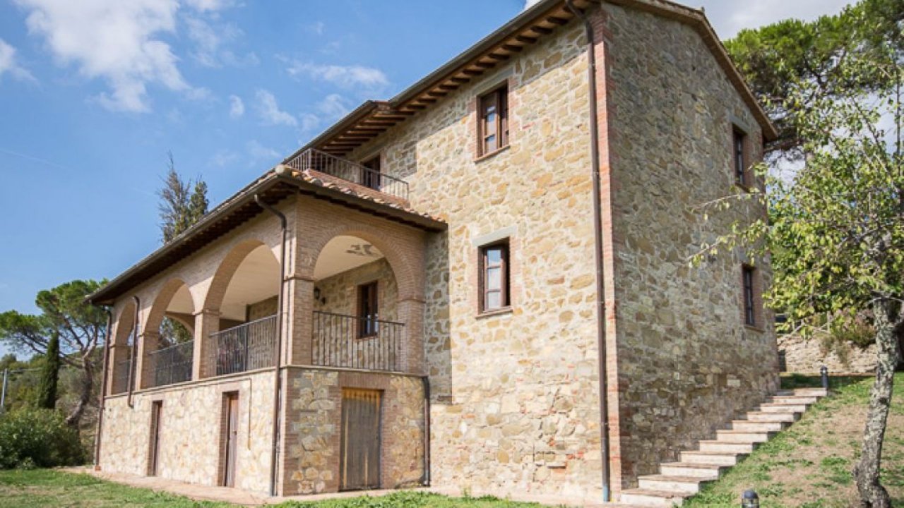 Se vende villa in  Passignano sul Trasimeno Umbria foto 14