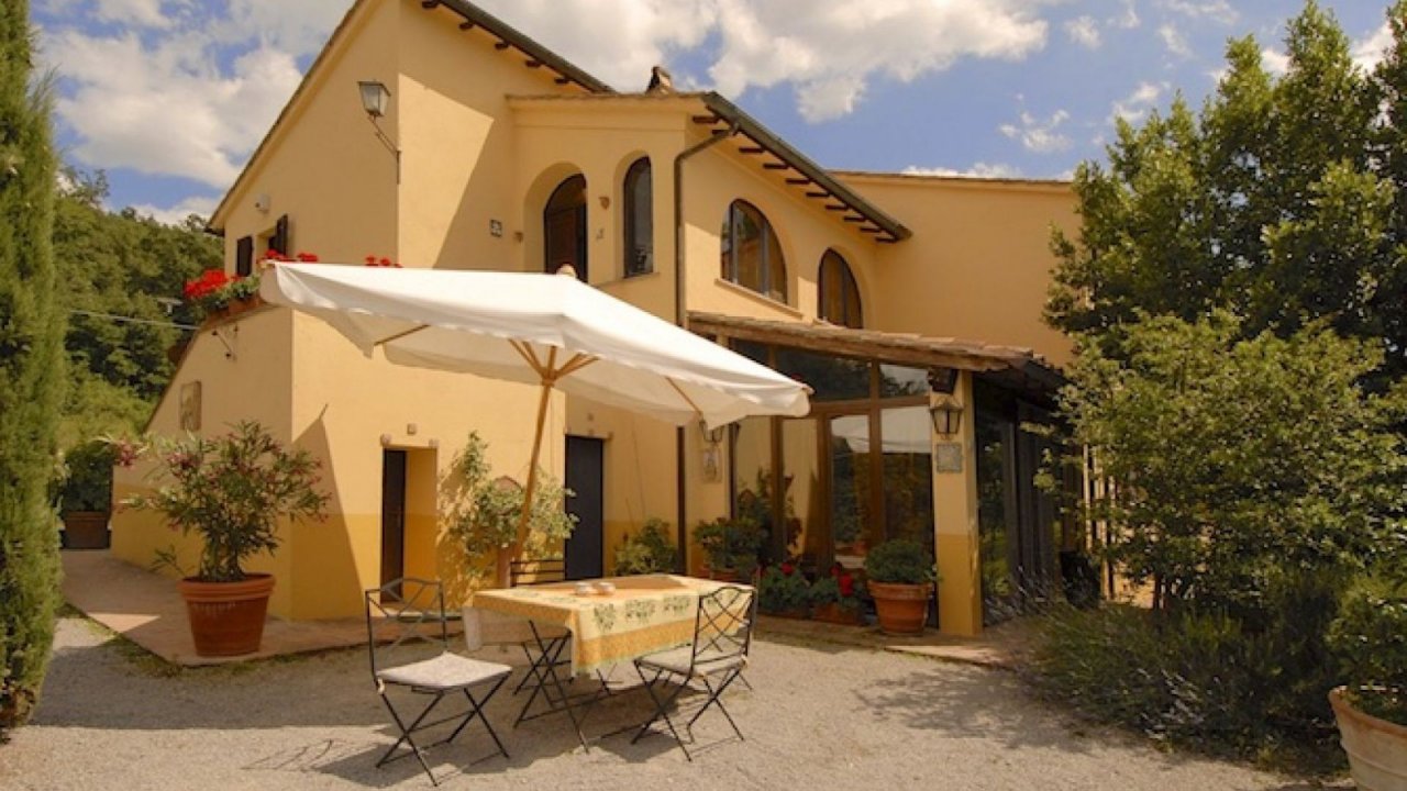Se vende villa in  Sarteano Toscana foto 13