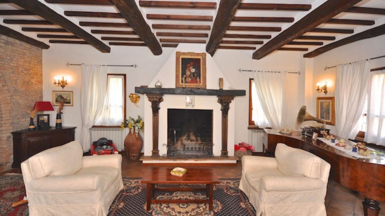 A vendre villa in  Perugia Umbria foto 17