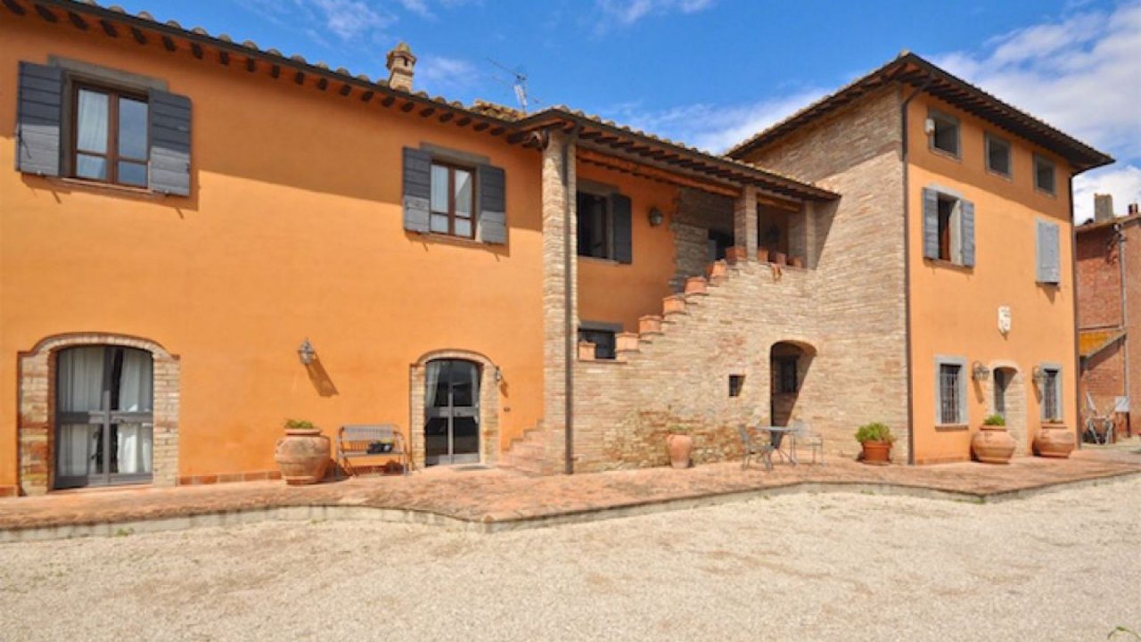 Se vende villa in  Perugia Umbria foto 15