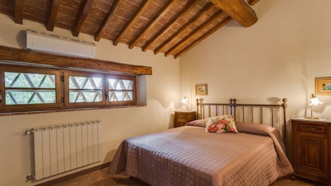 Para venda plano in interior Castelnuovo Berardenga Toscana foto 14