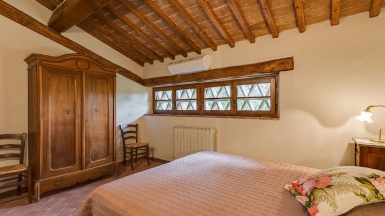 Para venda plano in interior Castelnuovo Berardenga Toscana foto 15