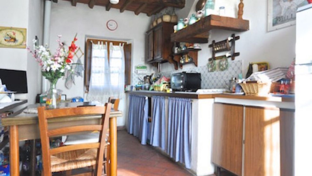 Zu verkaufen villa in  Cortona Toscana foto 14