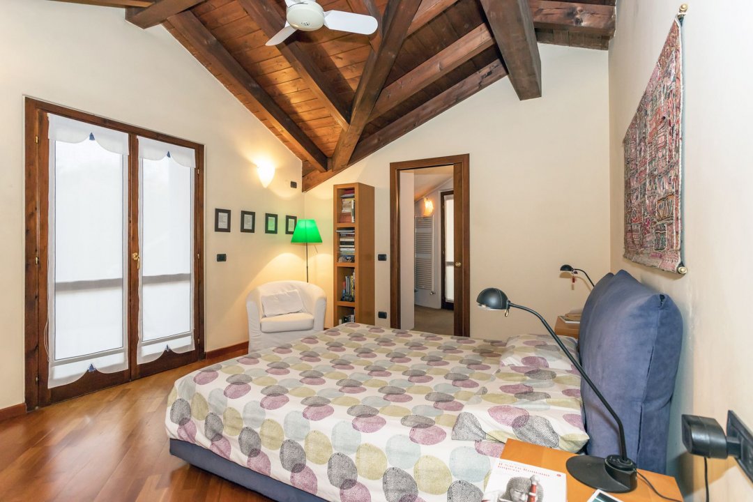 Zu verkaufen villa in ruhiges gebiet Carnate Lombardia foto 27