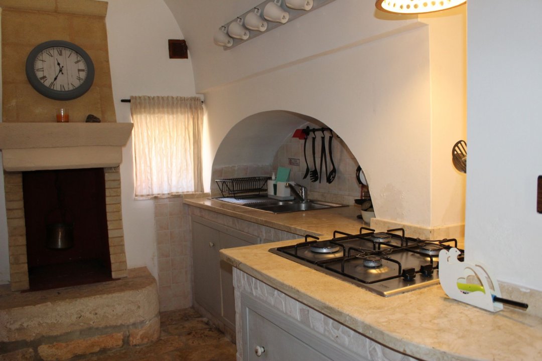 Se vende villa in zona tranquila San Vito dei Normanni Puglia foto 17