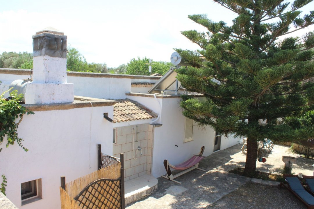 A vendre villa in zone tranquille San Vito dei Normanni Puglia foto 1