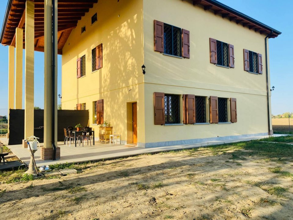 For sale villa in quiet zone Granarolo dell´Emilia Emilia-Romagna foto 8