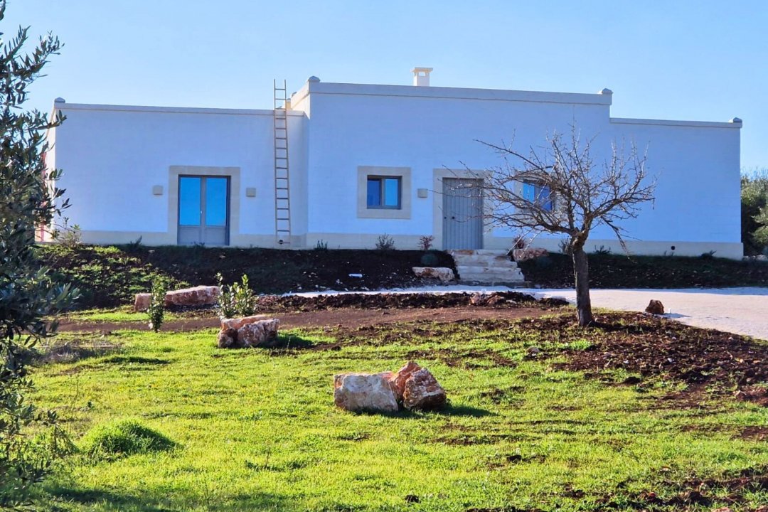 A vendre villa in zone tranquille Ostuni Puglia foto 4