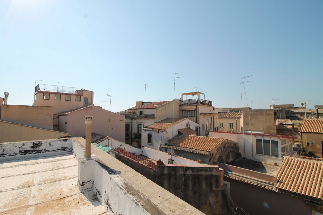 Se vende transacción inmobiliaria in ciudad Siracusa Sicilia foto 29