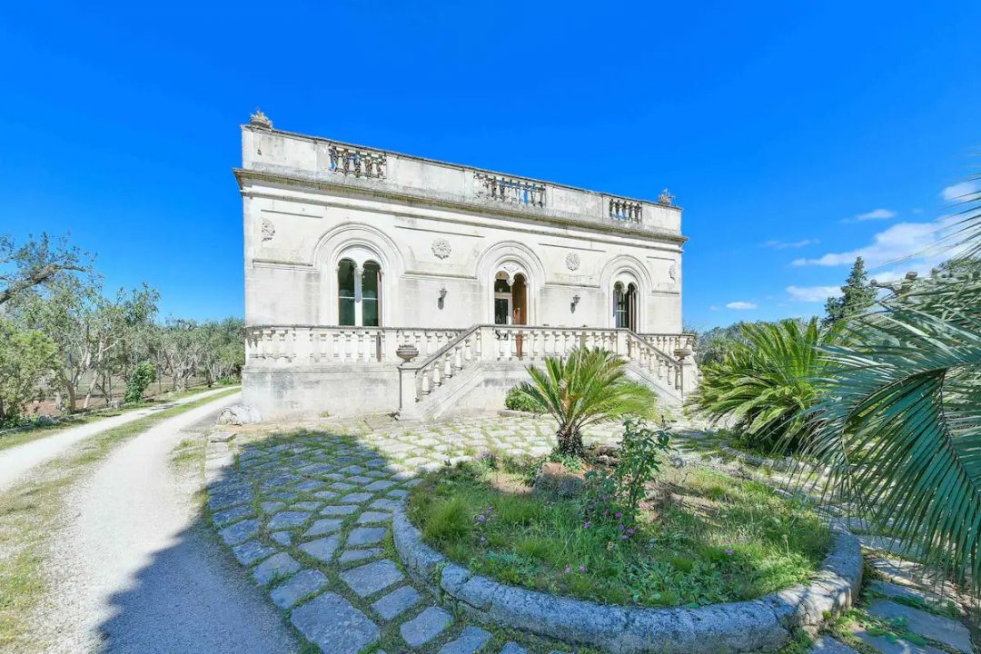 Zu verkaufen villa in ruhiges gebiet Mesagne Puglia foto 1