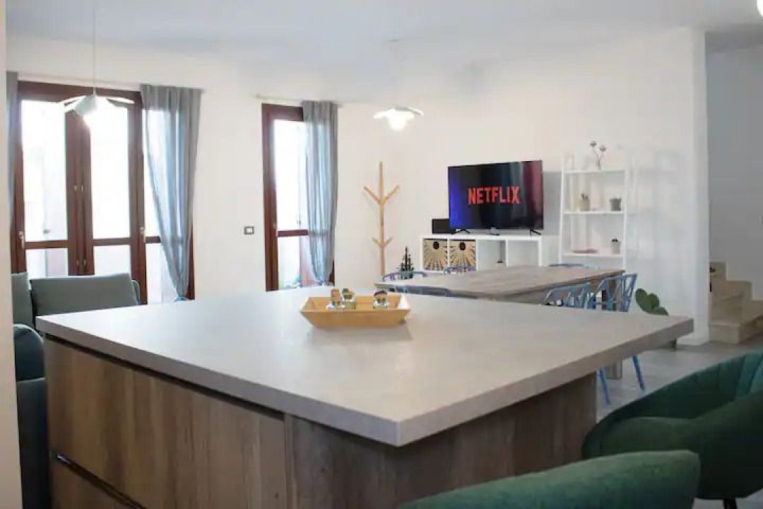 Rent apartment in quiet zone Castel d´Azzano Veneto foto 4