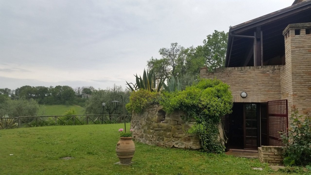A vendre villa in zone tranquille Fano Marche foto 9