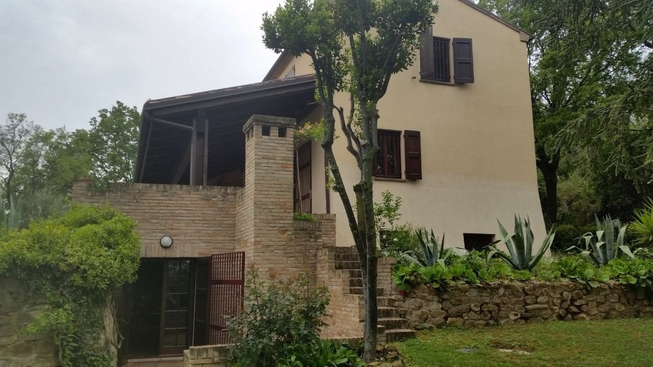 Zu verkaufen villa in ruhiges gebiet Fano Marche foto 3
