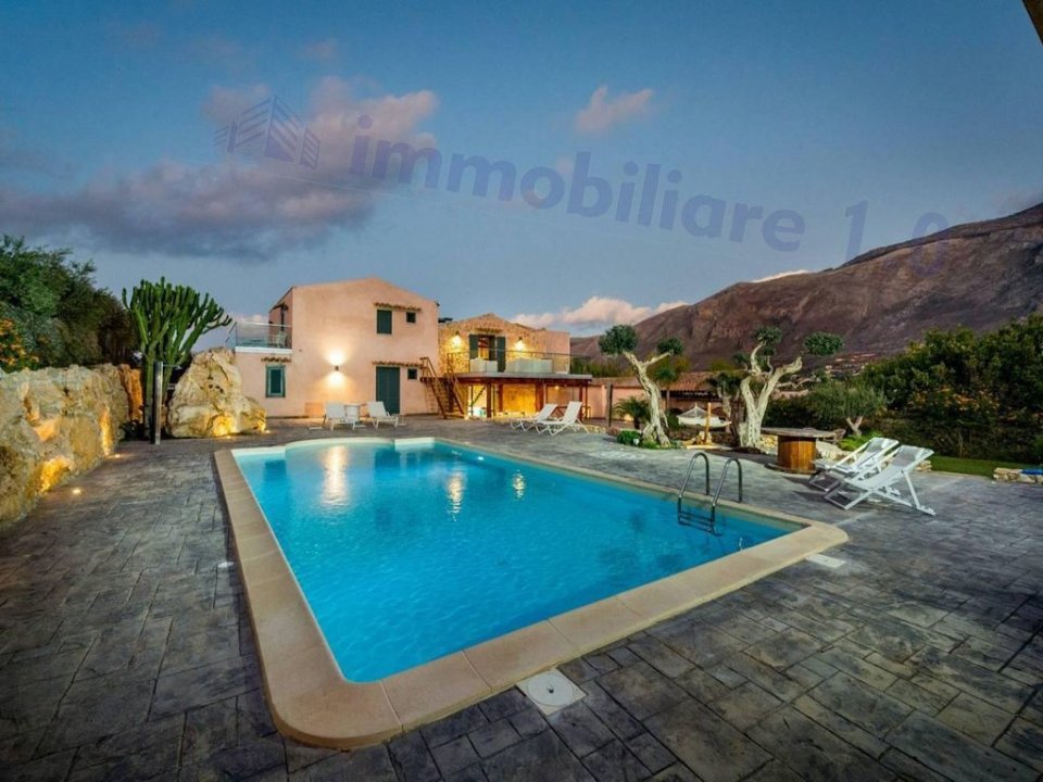 A vendre villa in zone tranquille Castellammare del Golfo Sicilia foto 3