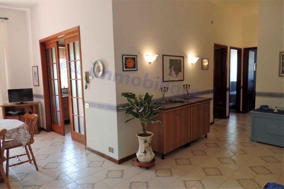 Para venda palácio in cidade Castellammare del Golfo Sicilia foto 73