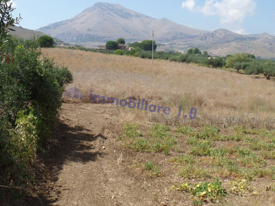 For sale real estate transaction in quiet zone Castellammare del Golfo Sicilia foto 10