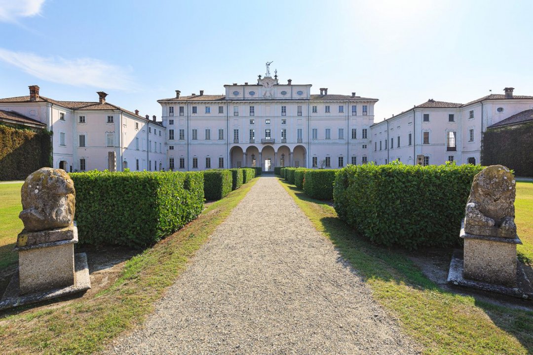 Se vende villa in zona tranquila Milano Lombardia foto 55