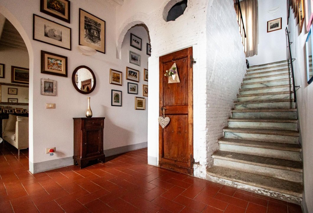 Se vende villa in zona tranquila San Giuliano Terme Toscana foto 9