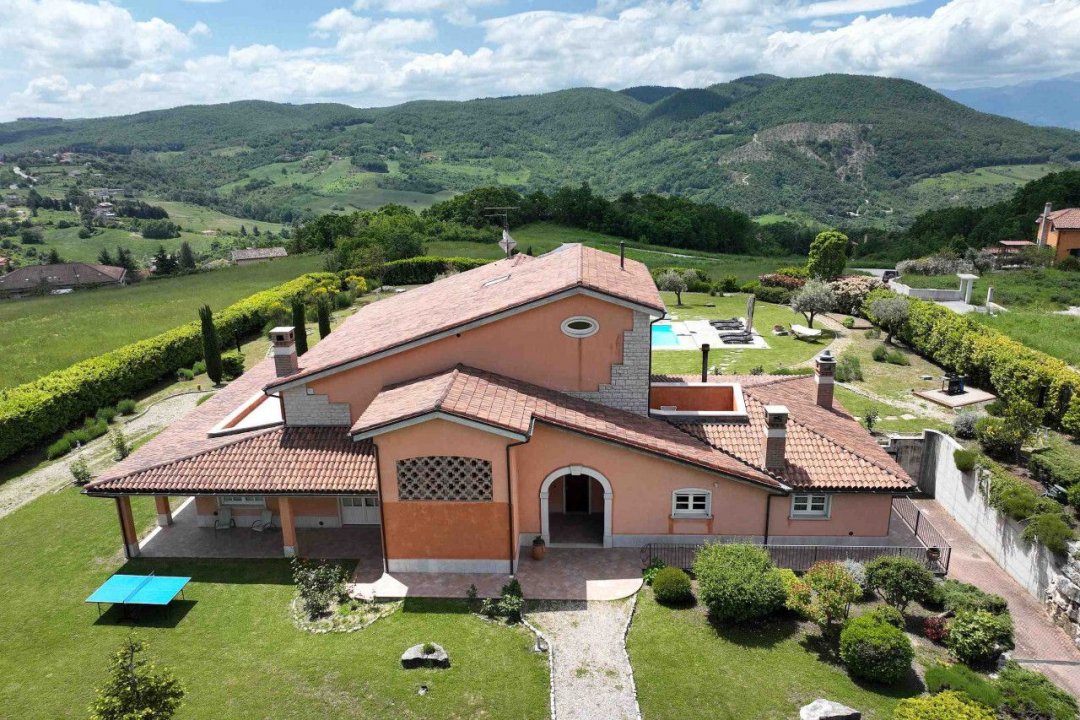 A vendre villa in zone tranquille Oratino Molise foto 3