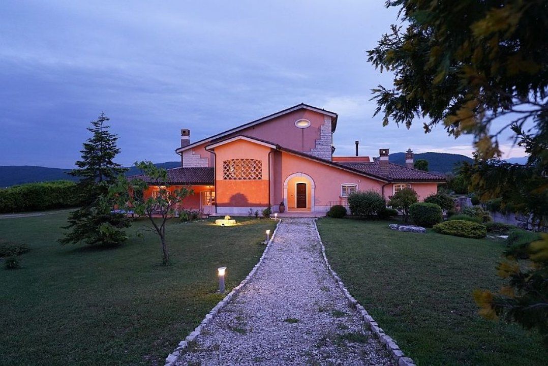 A vendre villa in zone tranquille Oratino Molise foto 9