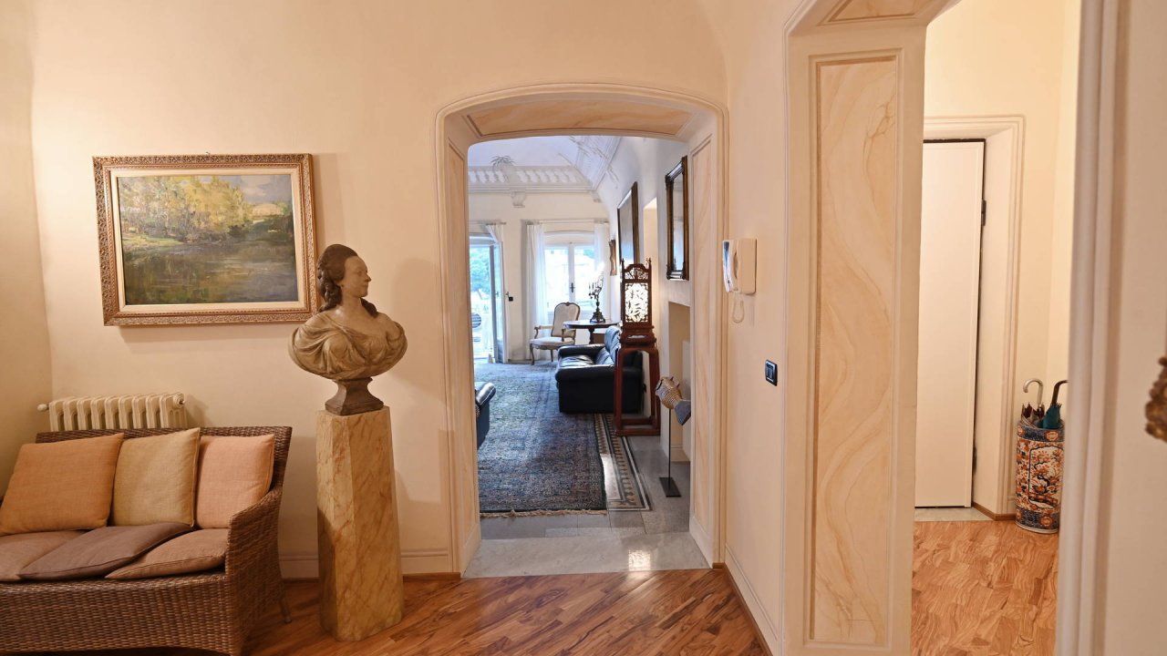 For sale apartment by the sea Finale Ligure Liguria foto 59