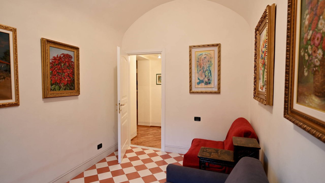 For sale apartment by the sea Finale Ligure Liguria foto 105