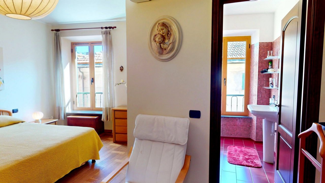 For sale apartment by the sea Finale Ligure Liguria foto 76