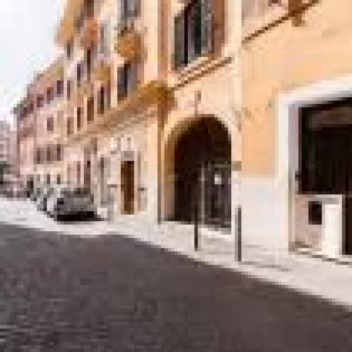 Aluguel curto plano in cidade Roma Lazio foto 12