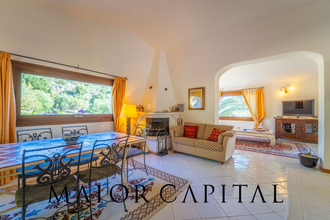 Se vende villa in zona tranquila Arzachena Sardegna foto 15