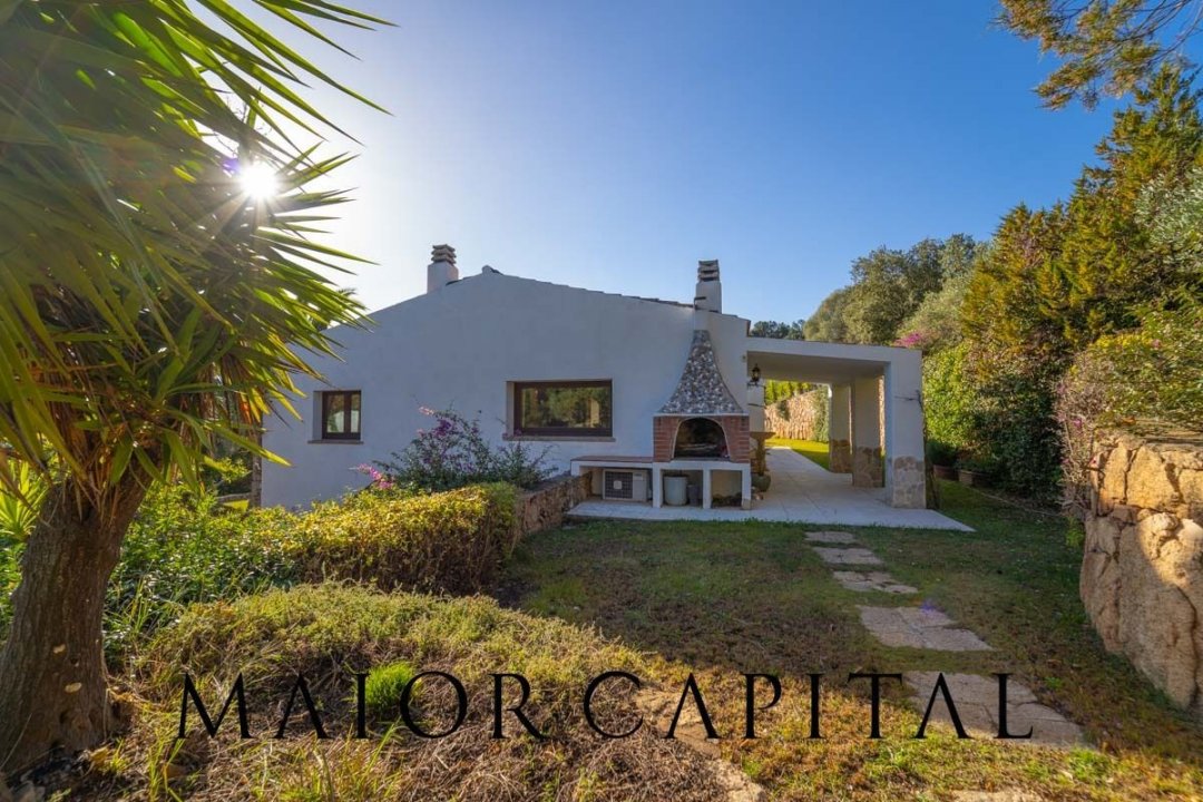 Se vende villa in zona tranquila Arzachena Sardegna foto 27
