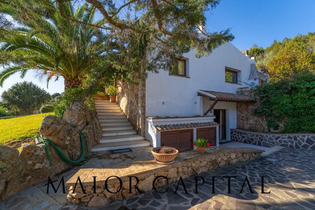 Se vende villa in zona tranquila Arzachena Sardegna foto 39