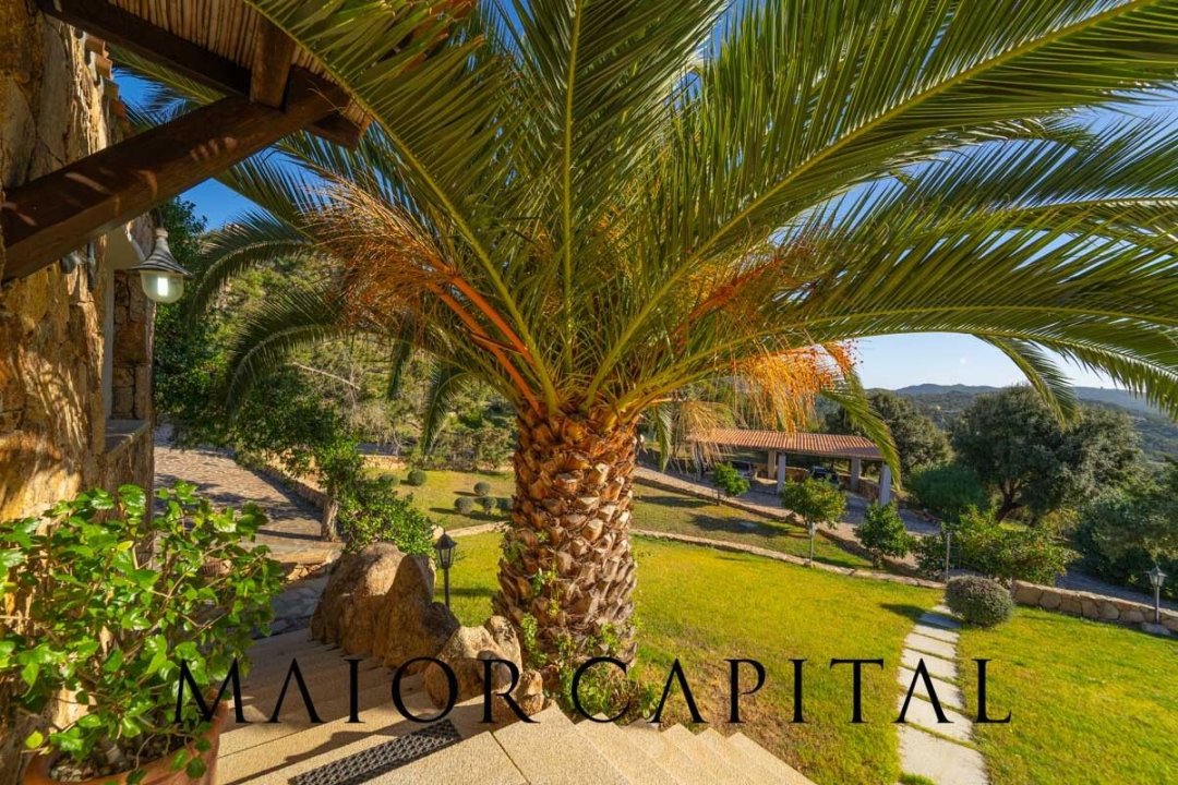 Se vende villa in zona tranquila Arzachena Sardegna foto 41