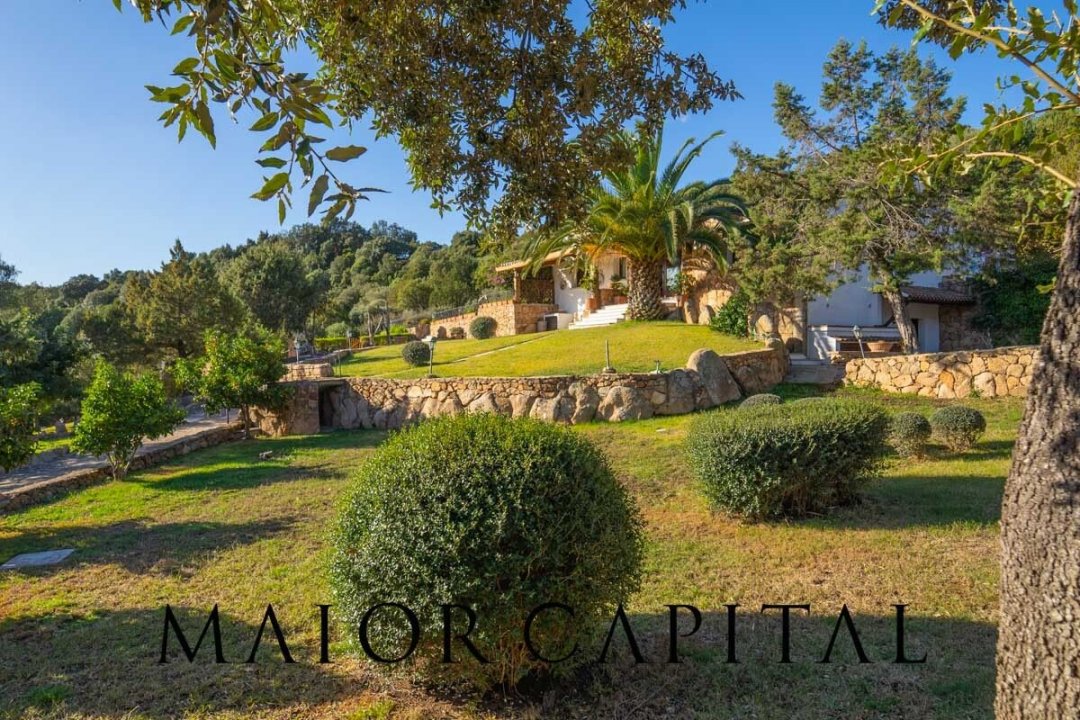 Se vende villa in zona tranquila Arzachena Sardegna foto 42