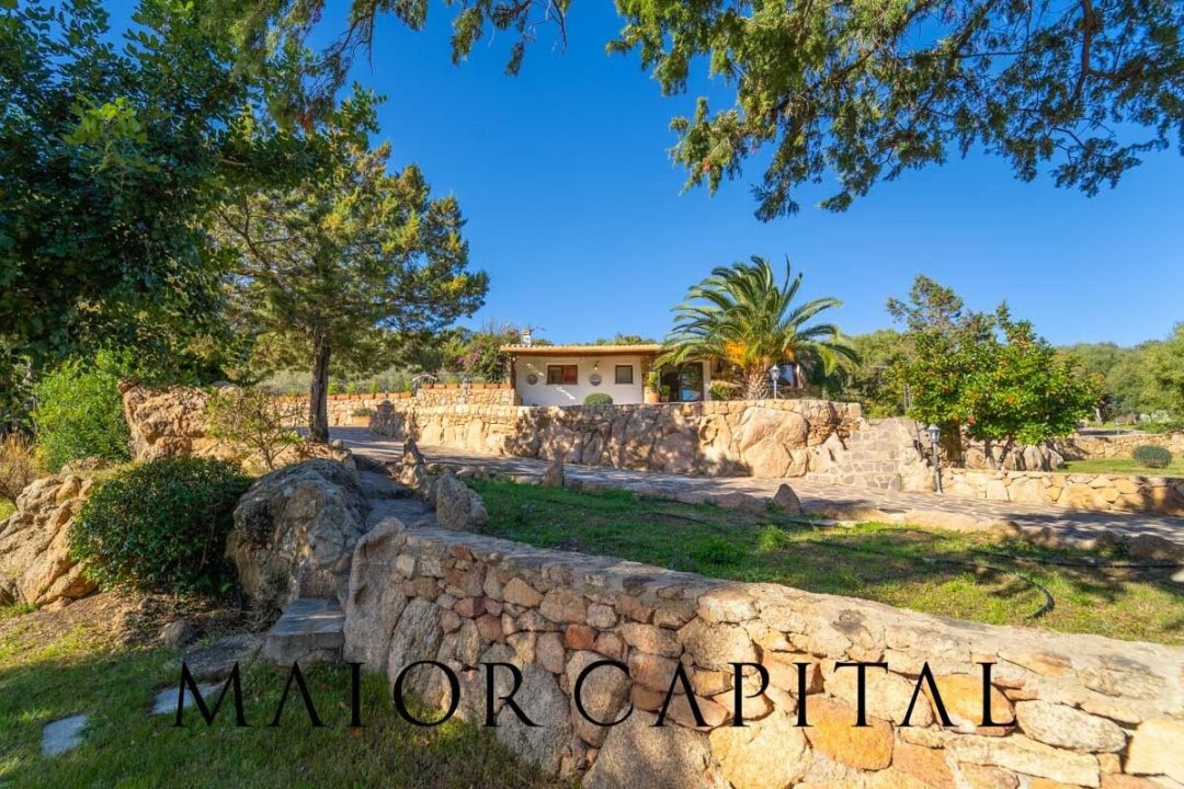 Se vende villa in zona tranquila Arzachena Sardegna foto 49